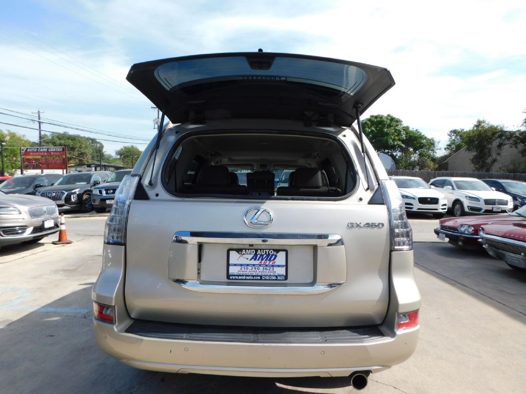 2015 Lexus GX Image 23