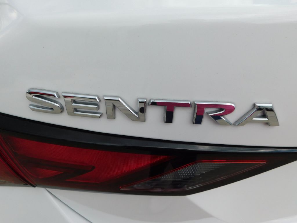 2020 Nissan Sentra Image 11