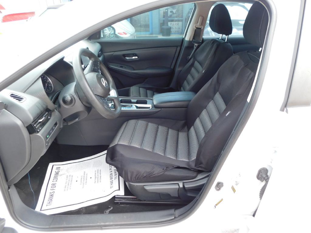 2020 Nissan Sentra Image 18