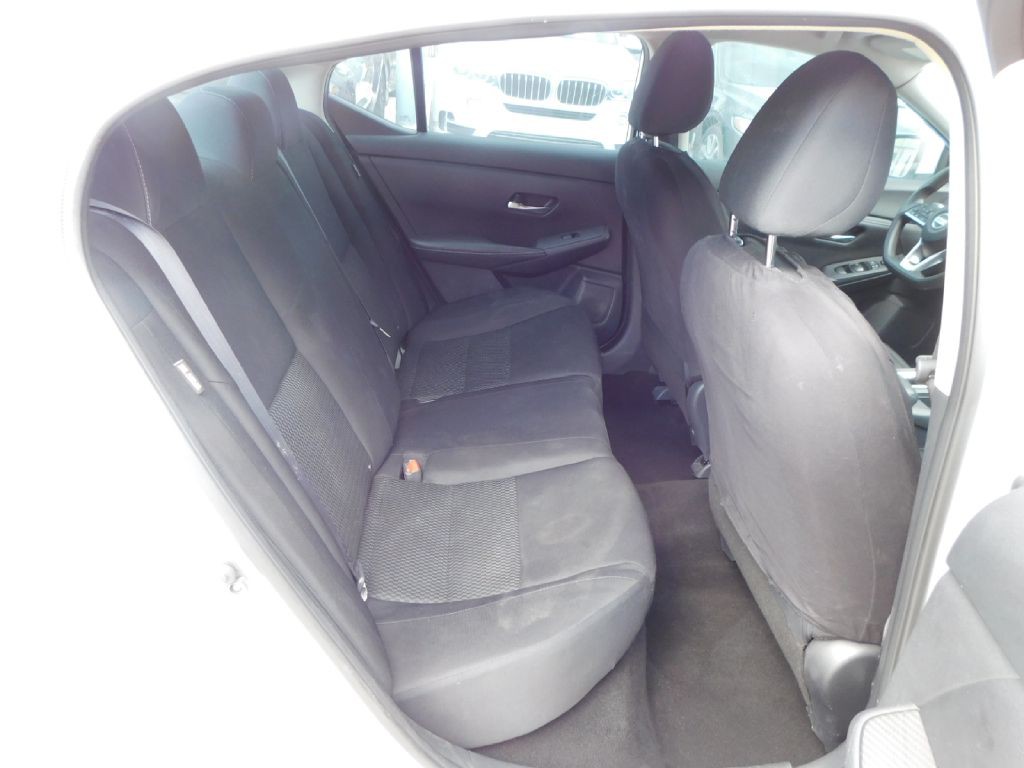 2020 Nissan Sentra Image 39