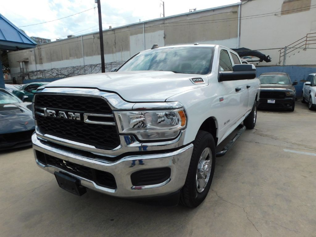 2022 RAM 2500 Image 3