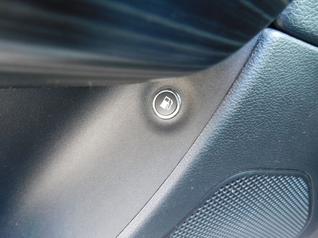 2015 Jeep Cherokee Image 21