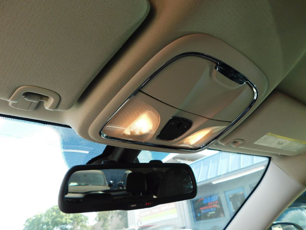 2015 Jeep Cherokee Image 29