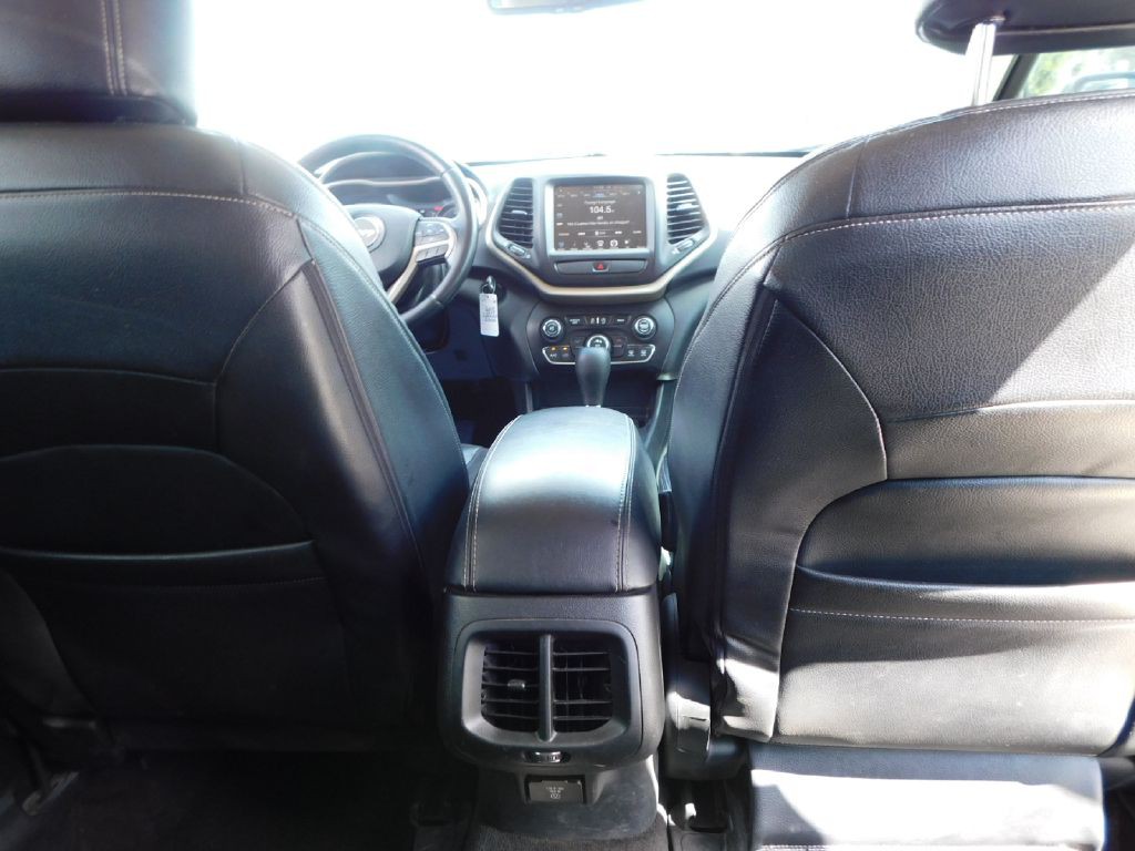 2015 Jeep Cherokee Image 37