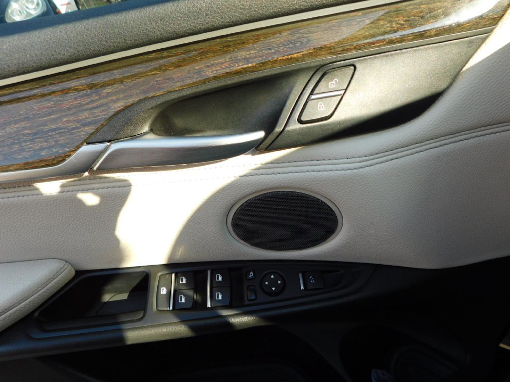 2016 BMW X5 Image 31