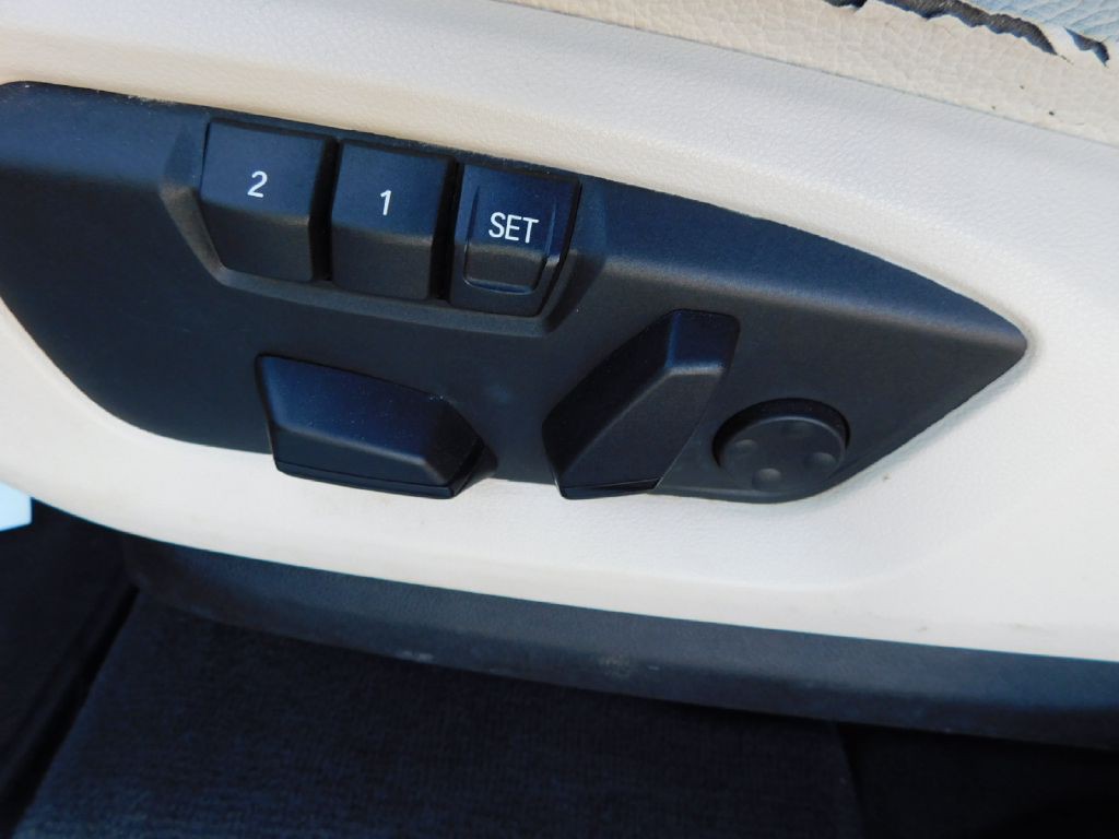 2016 BMW X5 Image 33