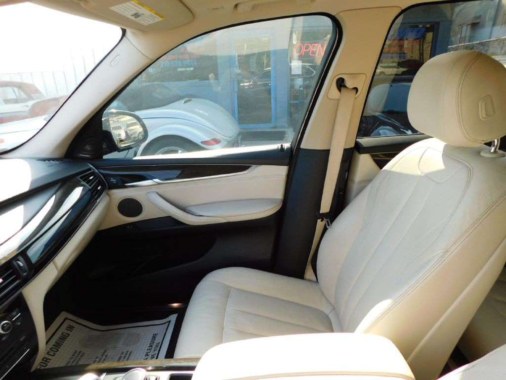 2016 BMW X5 Image 39