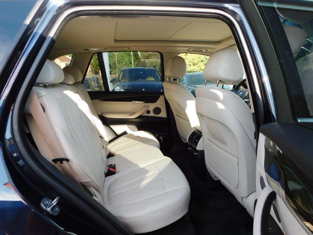 2016 BMW X5 Image 46