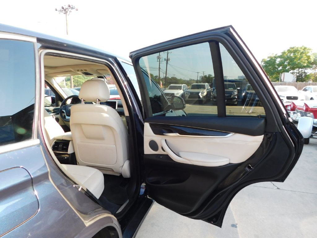2016 BMW X5 Image 47