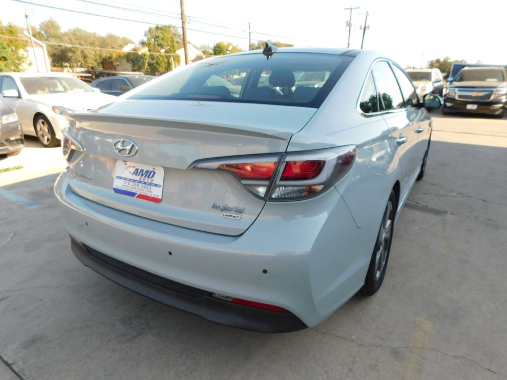 2016 Hyundai Sonata Image 8
