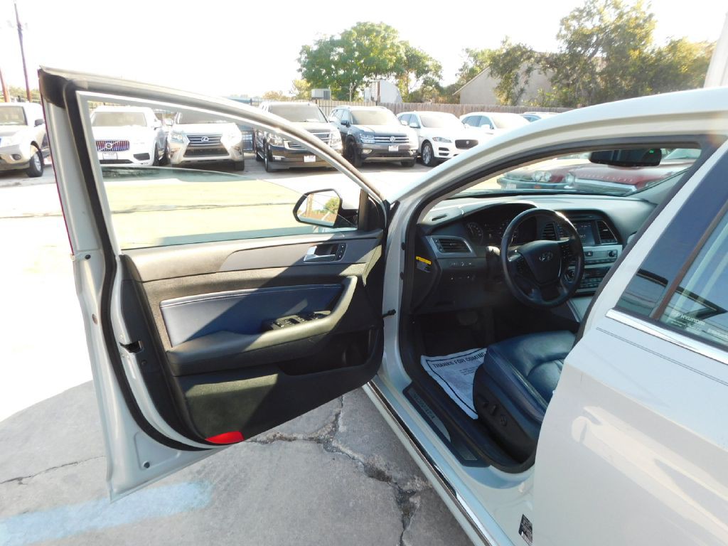 2016 Hyundai Sonata Image 22