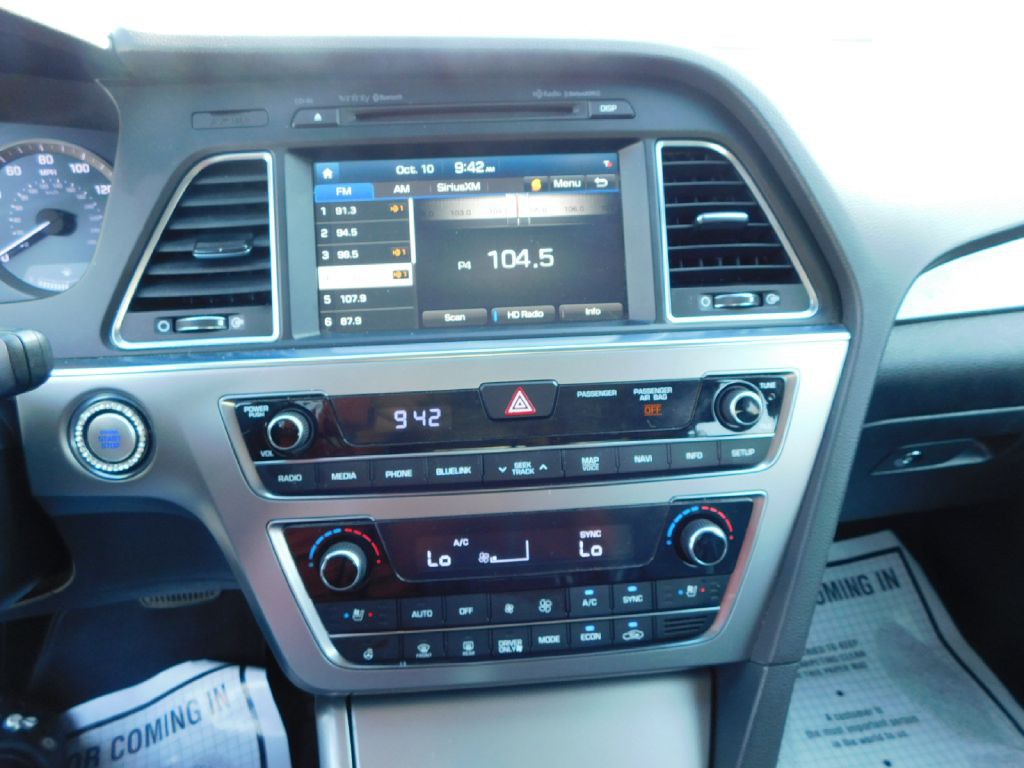 2016 Hyundai Sonata Image 34