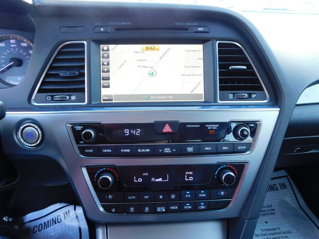 2016 Hyundai Sonata Image 35