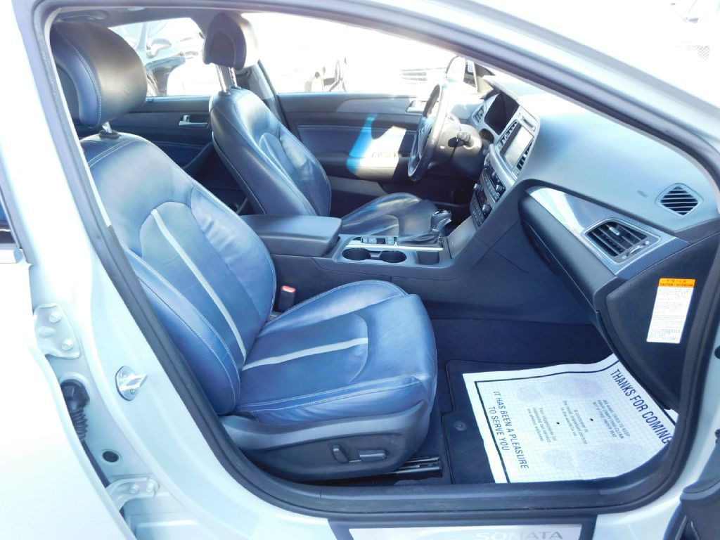 2016 Hyundai Sonata Image 48