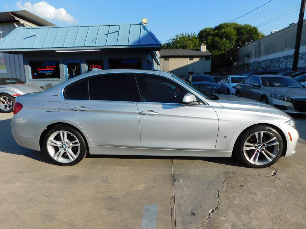 2017 BMW 3 Series Image 8