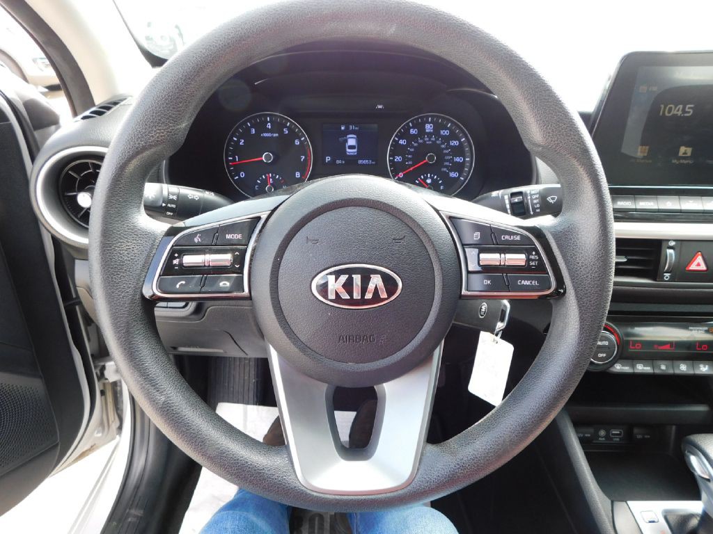 2018 Kia Forte Image 21