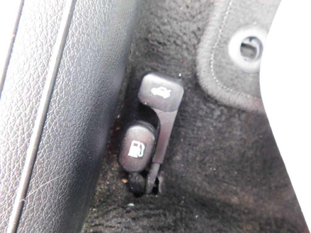 2018 Kia Forte Image 26