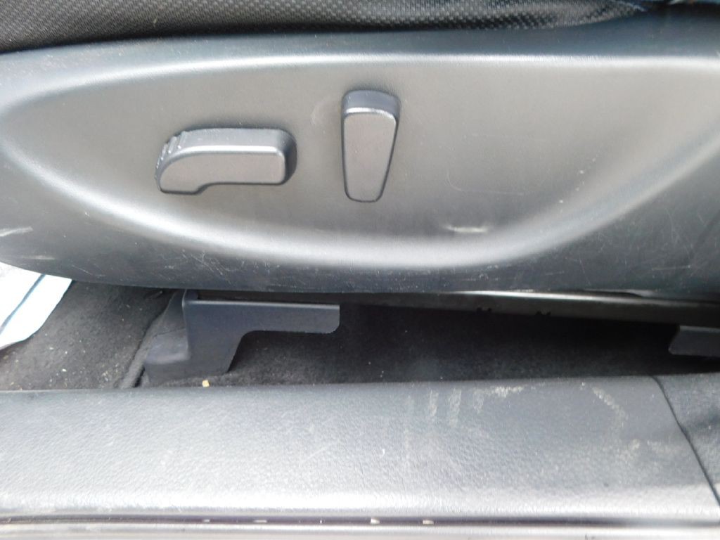 2017 Nissan Maxima Image 27