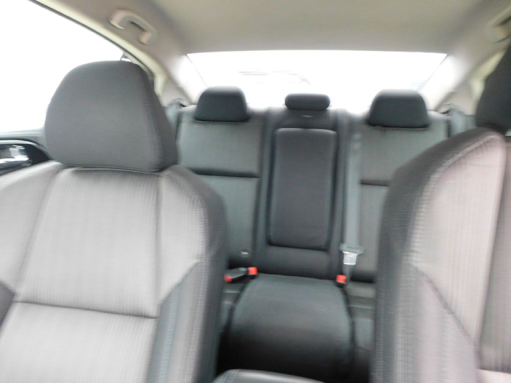 2017 Nissan Maxima Image 35