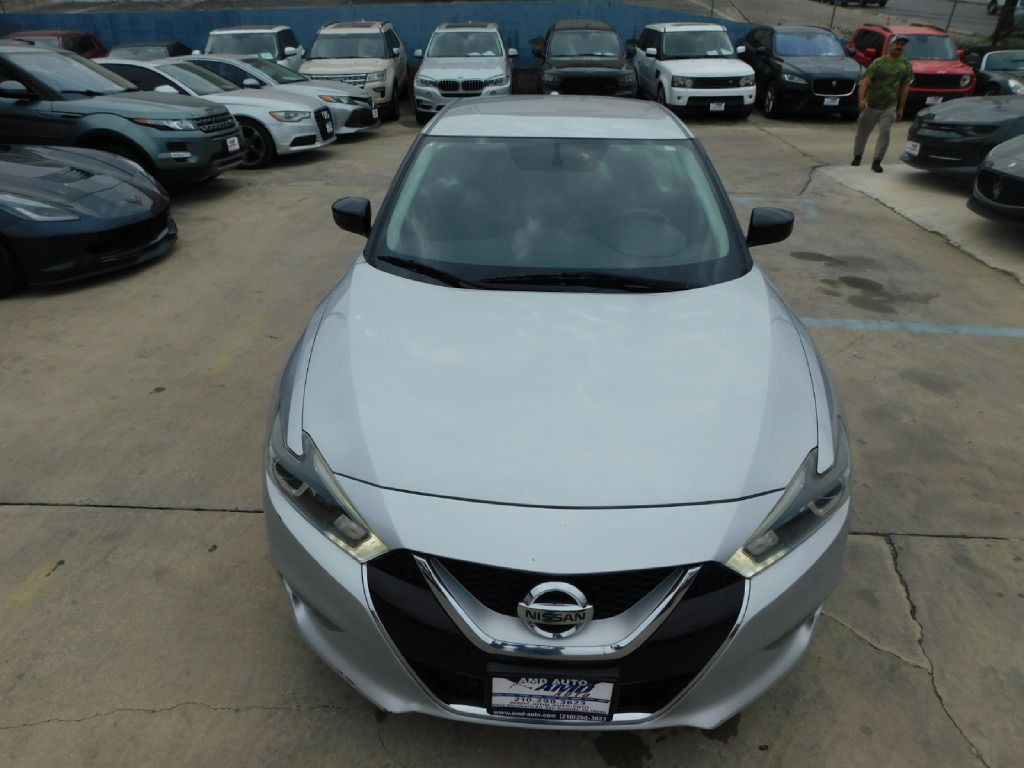 2017 Nissan Maxima Image 43