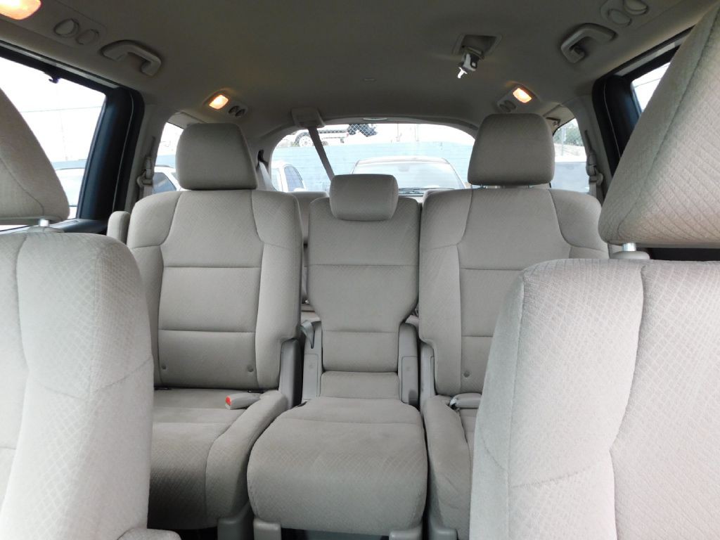 2015 Honda Odyssey Image 41