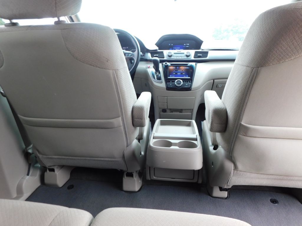 2015 Honda Odyssey Image 47