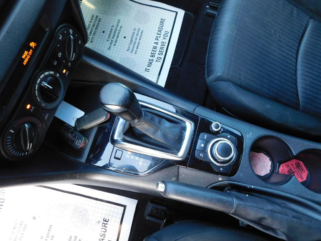 2015 Mazda Mazda3 Image 27
