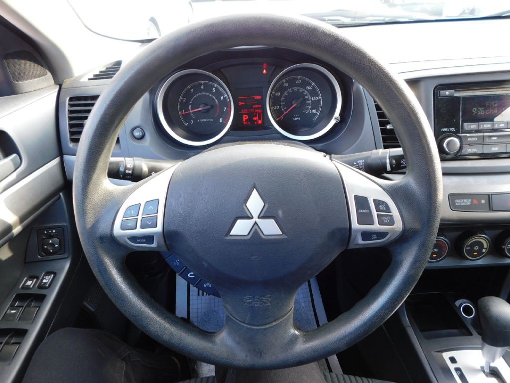 2014 Mitsubishi Lancer Image 19
