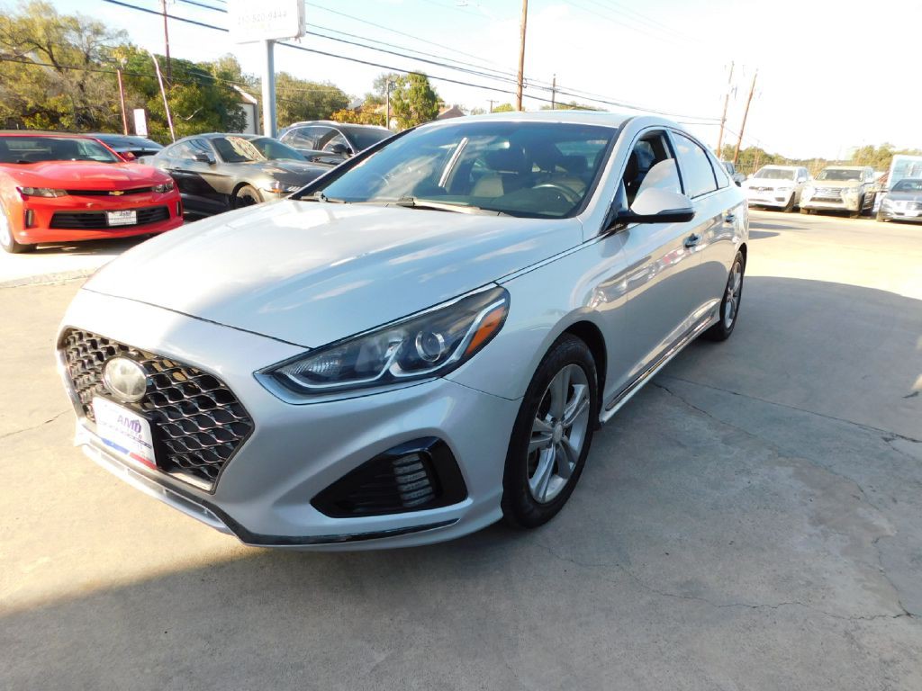 2018 Hyundai Sonata Image 3