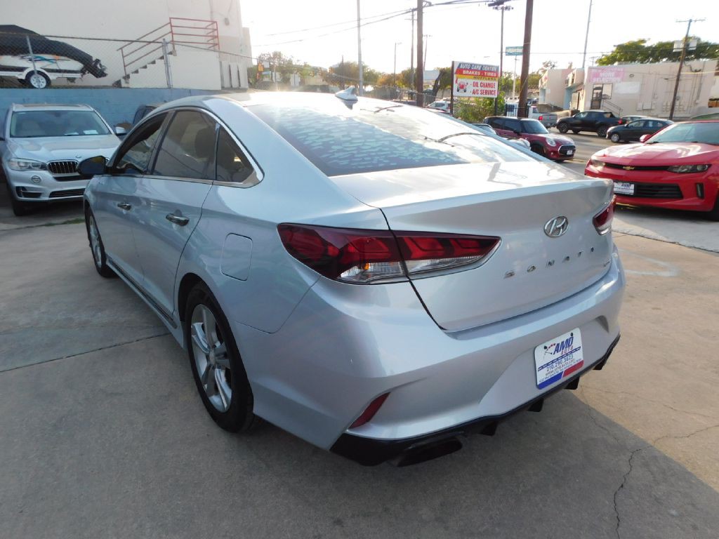 2018 Hyundai Sonata Image 5