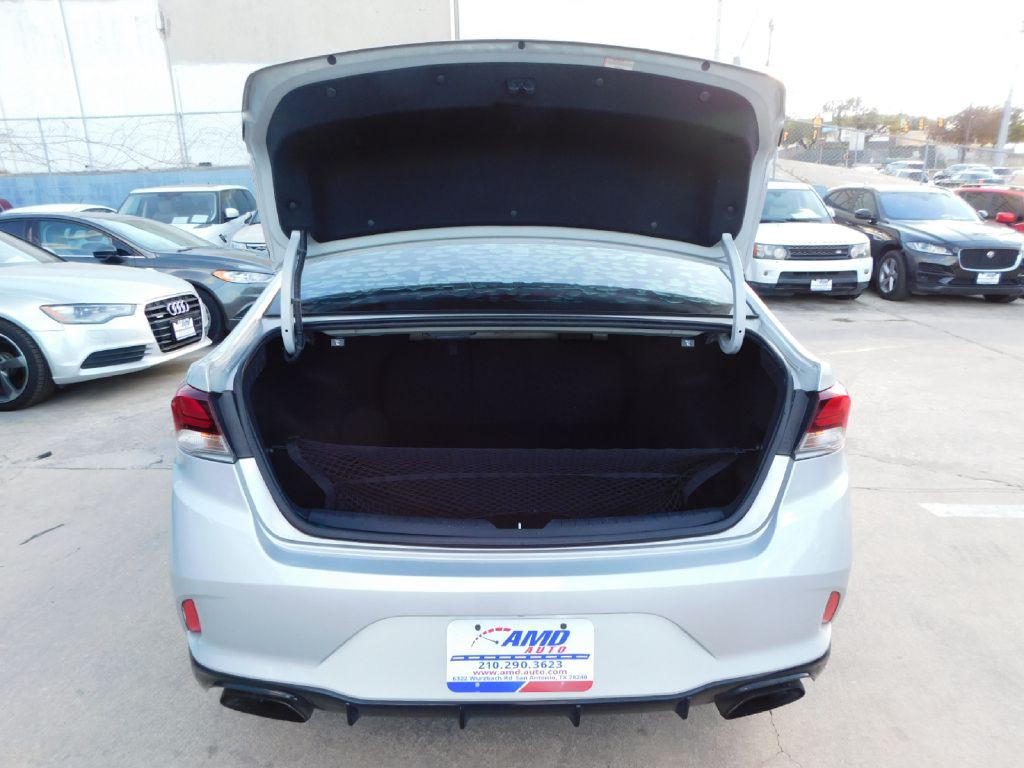 2018 Hyundai Sonata Image 18