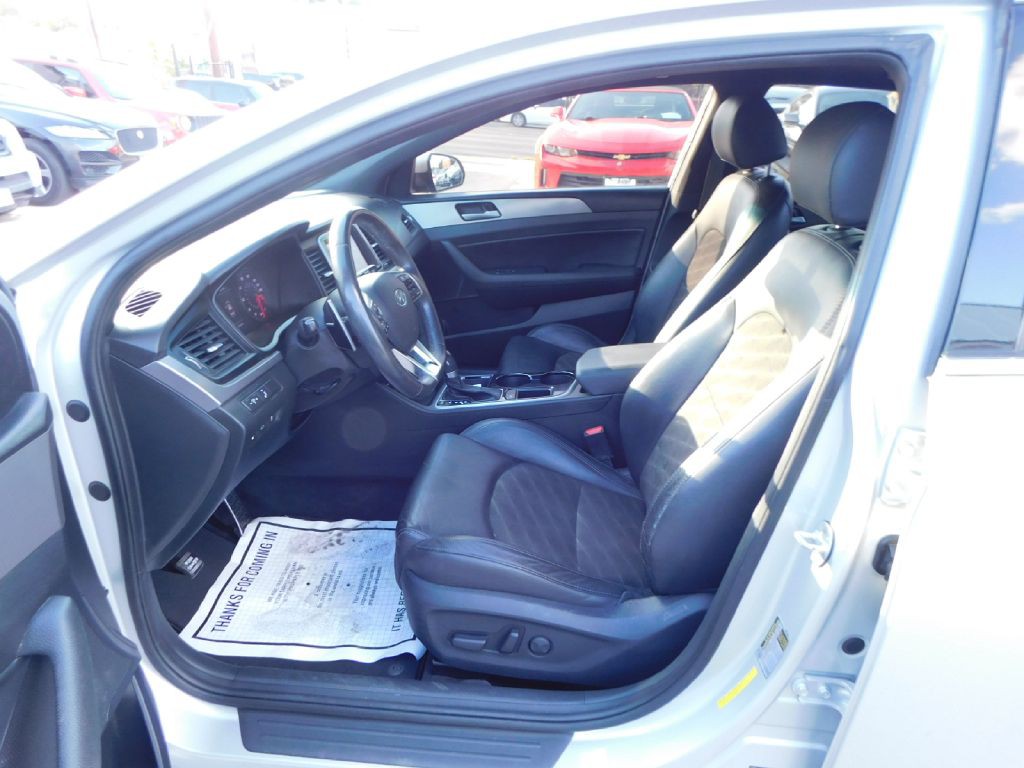 2018 Hyundai Sonata Image 21