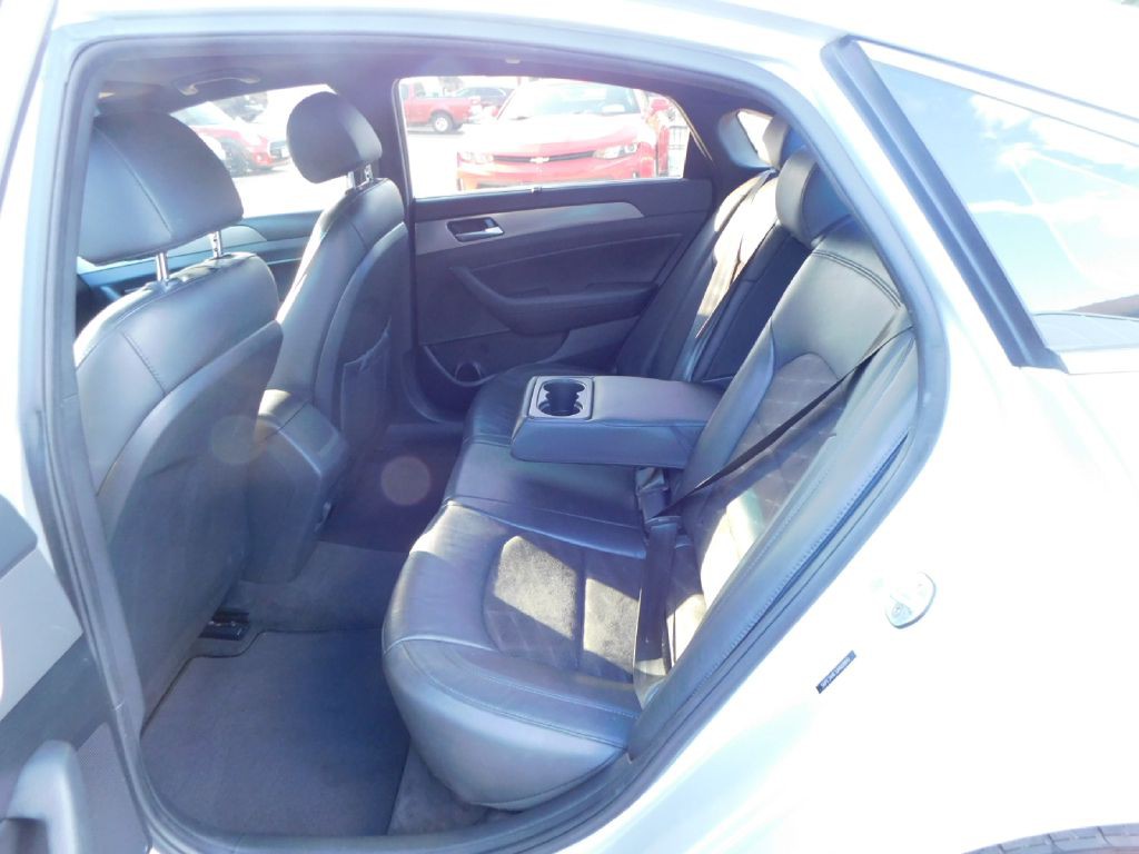 2018 Hyundai Sonata Image 23