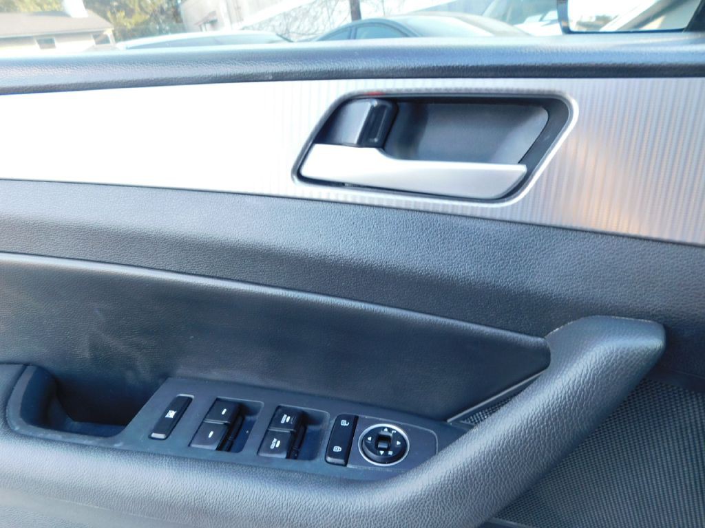 2018 Hyundai Sonata Image 29
