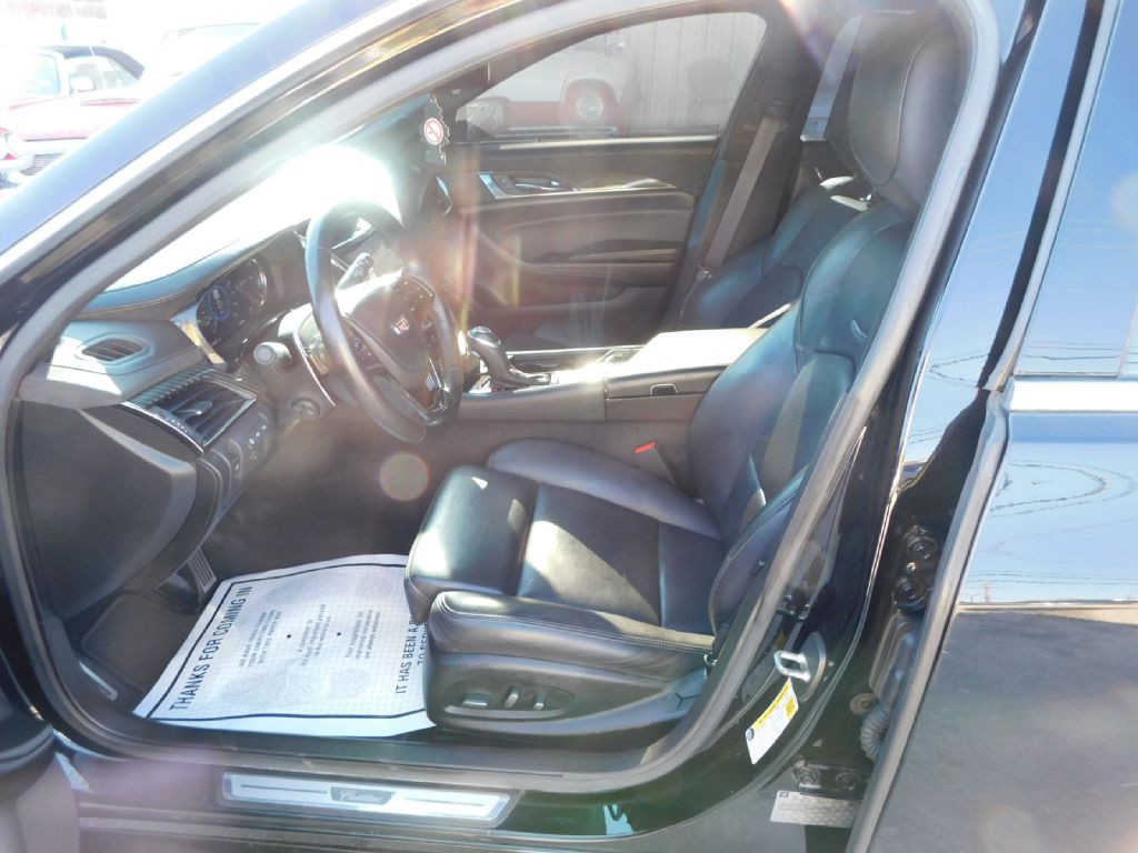 2017 Cadillac CTS Image 23