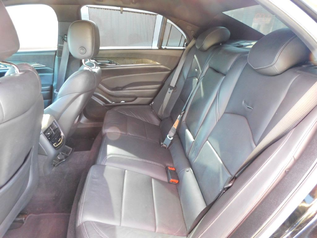 2017 Cadillac CTS Image 26