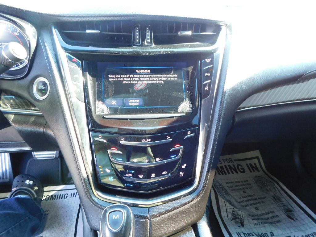 2017 Cadillac CTS Image 34