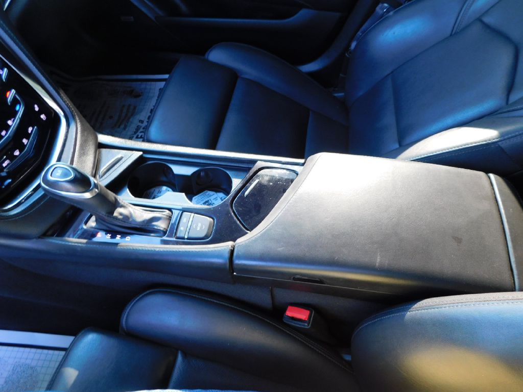 2017 Cadillac CTS Image 38