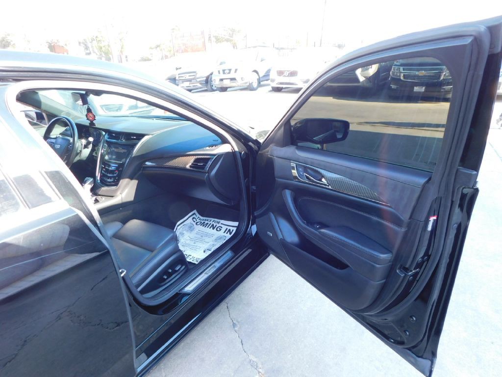 2017 Cadillac CTS Image 48