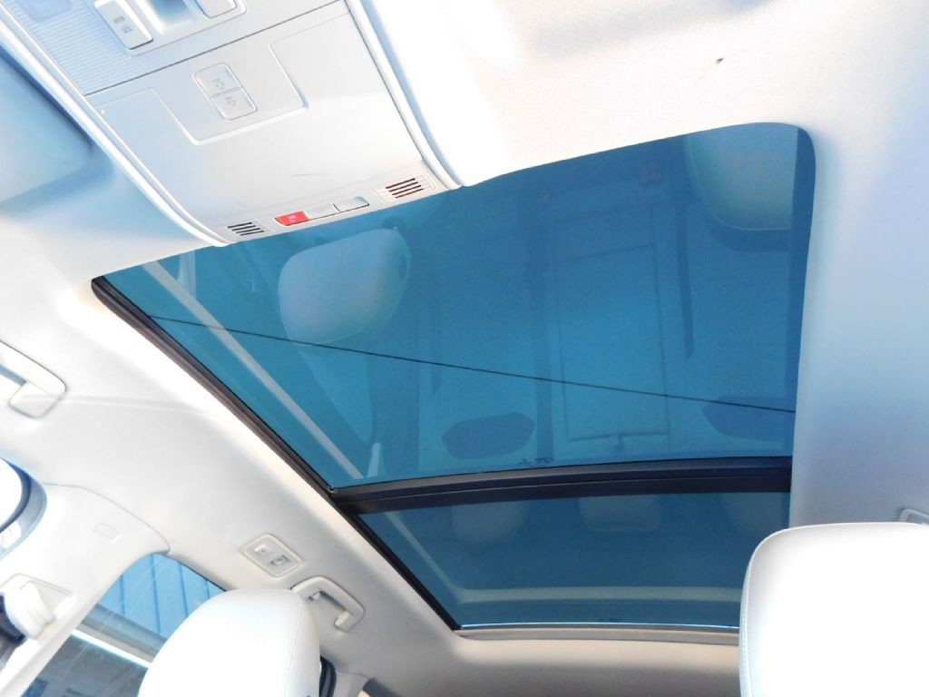 2022 Volkswagen Taos Image 45