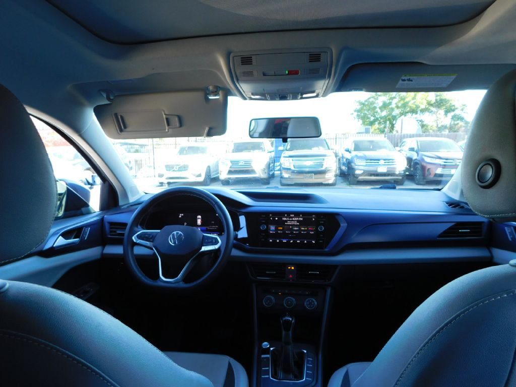 2022 Volkswagen Taos Image 49