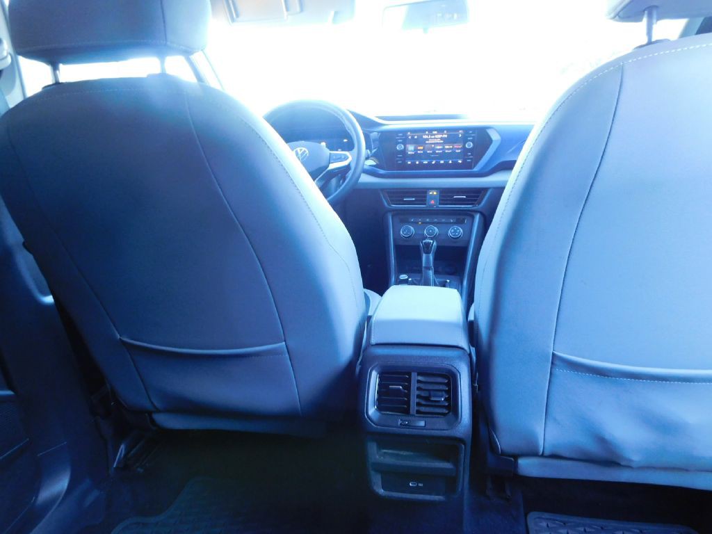 2022 Volkswagen Taos Image 50