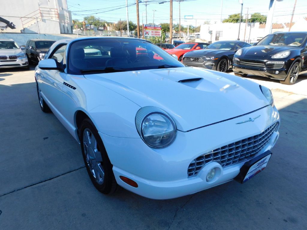 2002 Ford Thunderbird Image 1