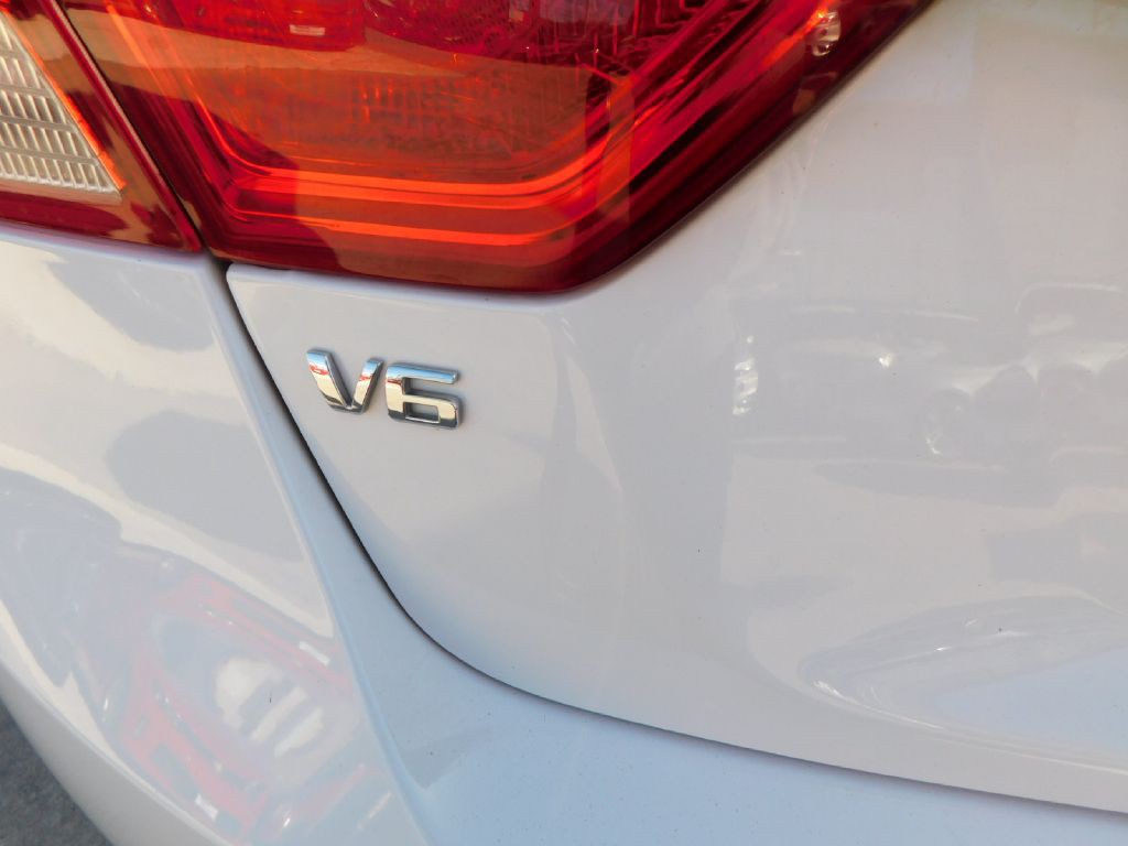 2019 Chevrolet Impala Image 14