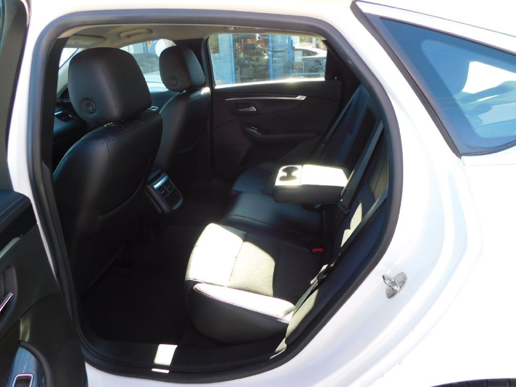 2019 Chevrolet Impala Image 24