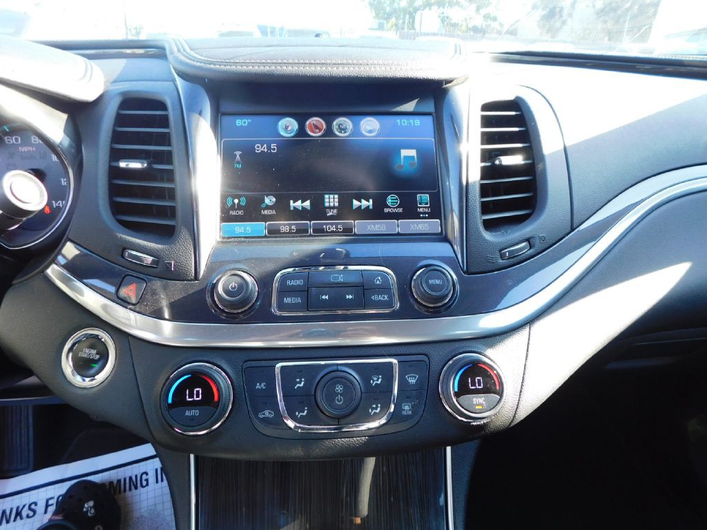 2019 Chevrolet Impala Image 32