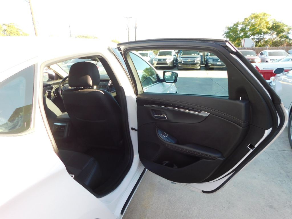 2019 Chevrolet Impala Image 43