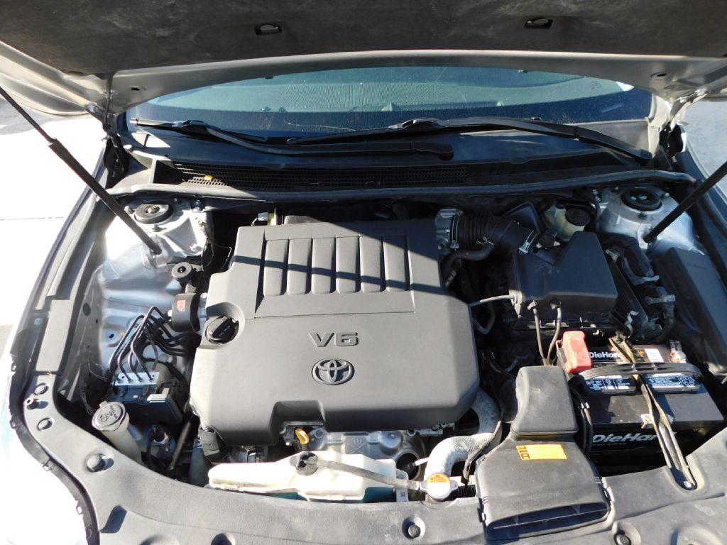 2016 Toyota Avalon Image 17