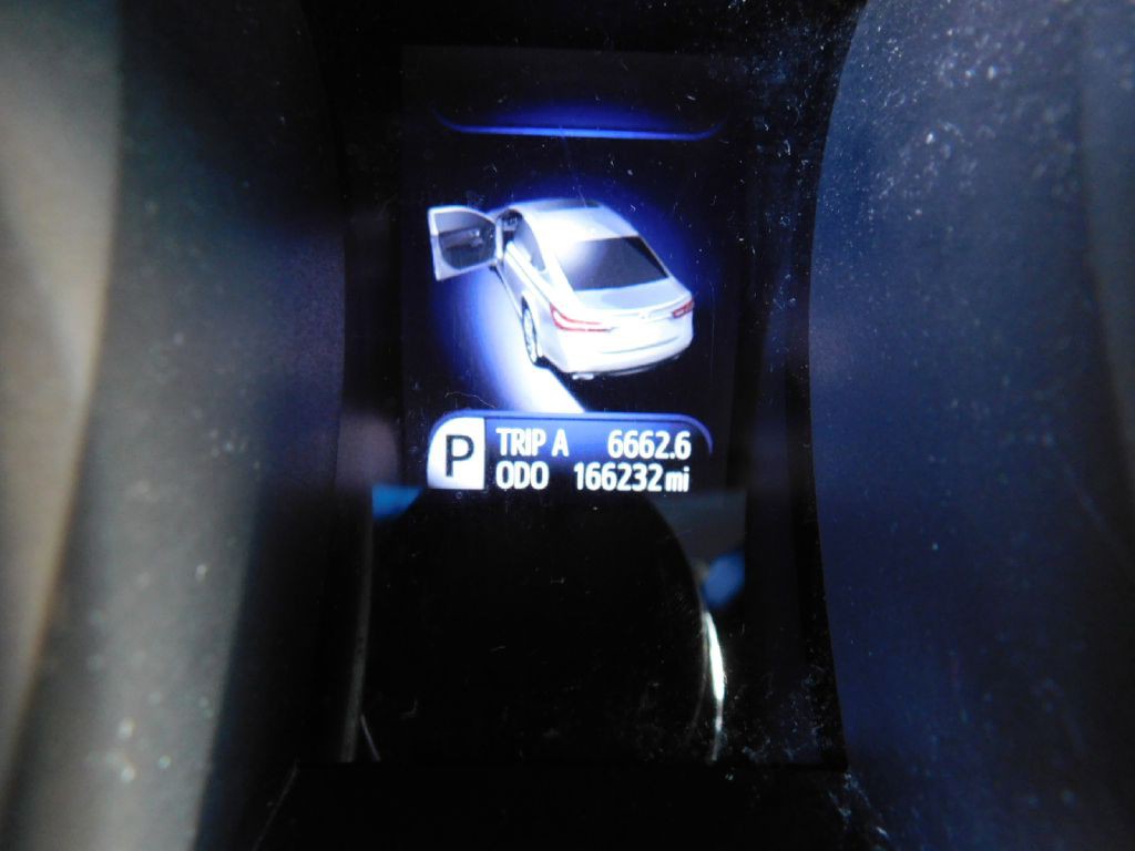 2016 Toyota Avalon Image 25