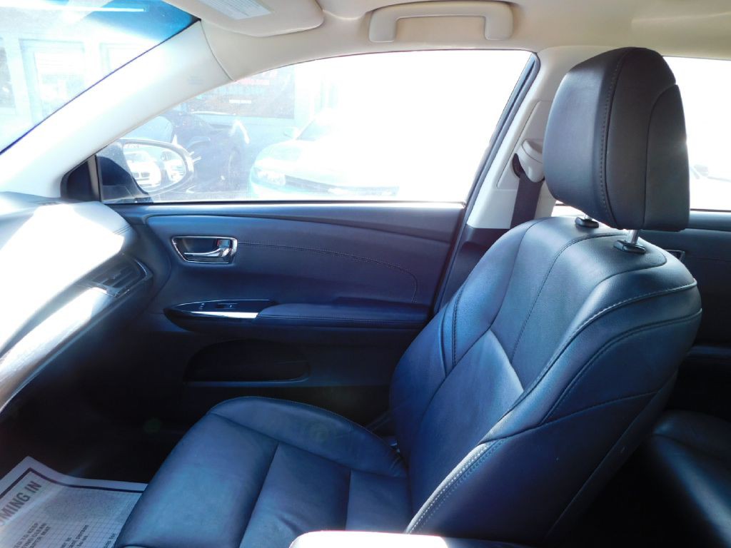 2016 Toyota Avalon Image 37